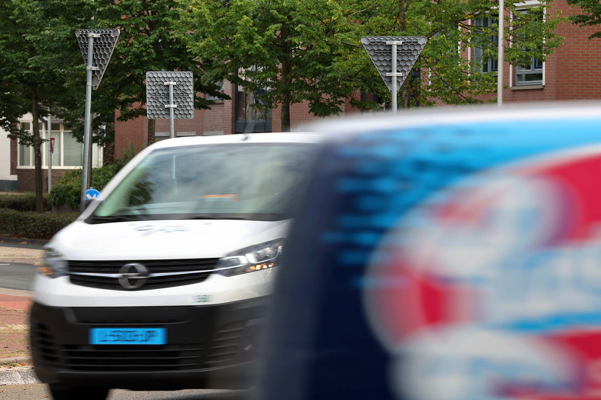 Eerste duurzame verkeersbord in Krimpen